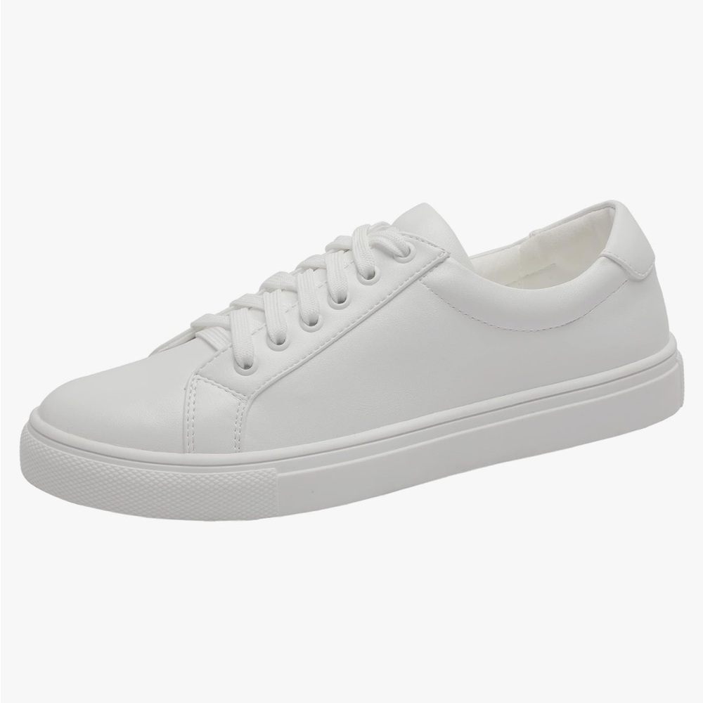 New in box yz white sneaker size 10